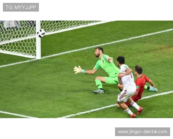 伊朗教练:国家大于足球选择参军 伊朗教练:国家大于足球选择参军